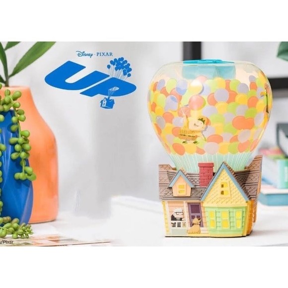 Disney Pixar up Scentsy warmer